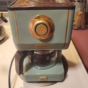 Amaste drip coffee maker